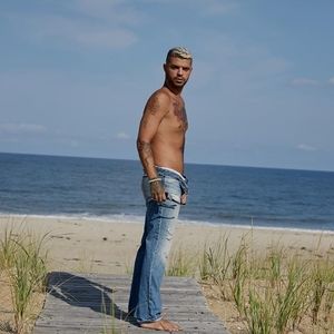 Meet your Posher, Jay